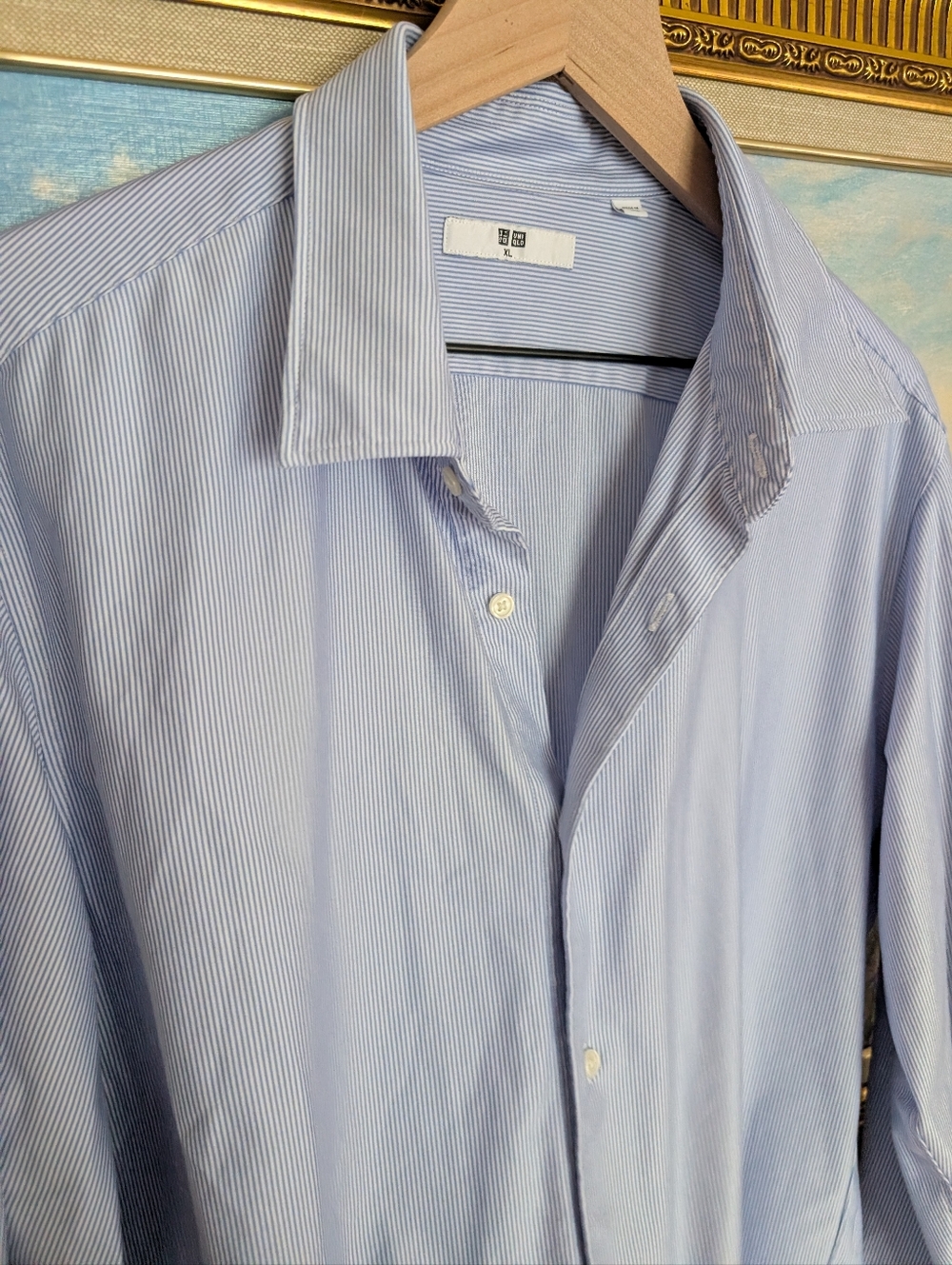 UNIQLO Light Blue Pinstripe Stretch Material Shirt - XL